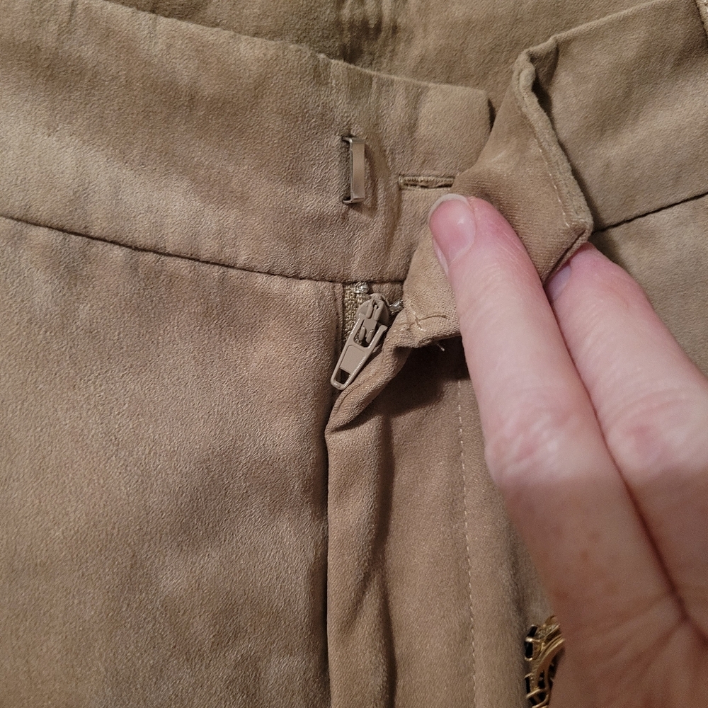 NWT Zara wide leg faux suede pants - M.         N57 - Picture 2 of 5
